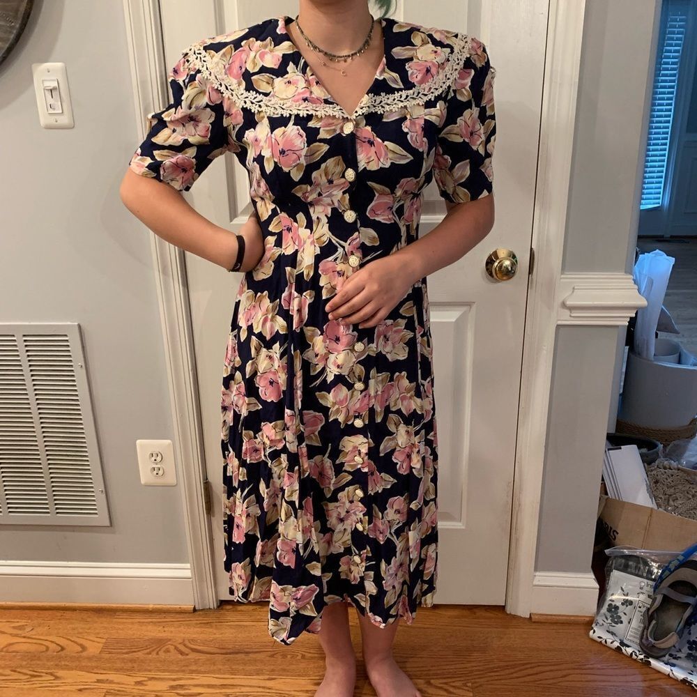 Just Maggie Vintage Cottagecore Floral Dress 7/8
